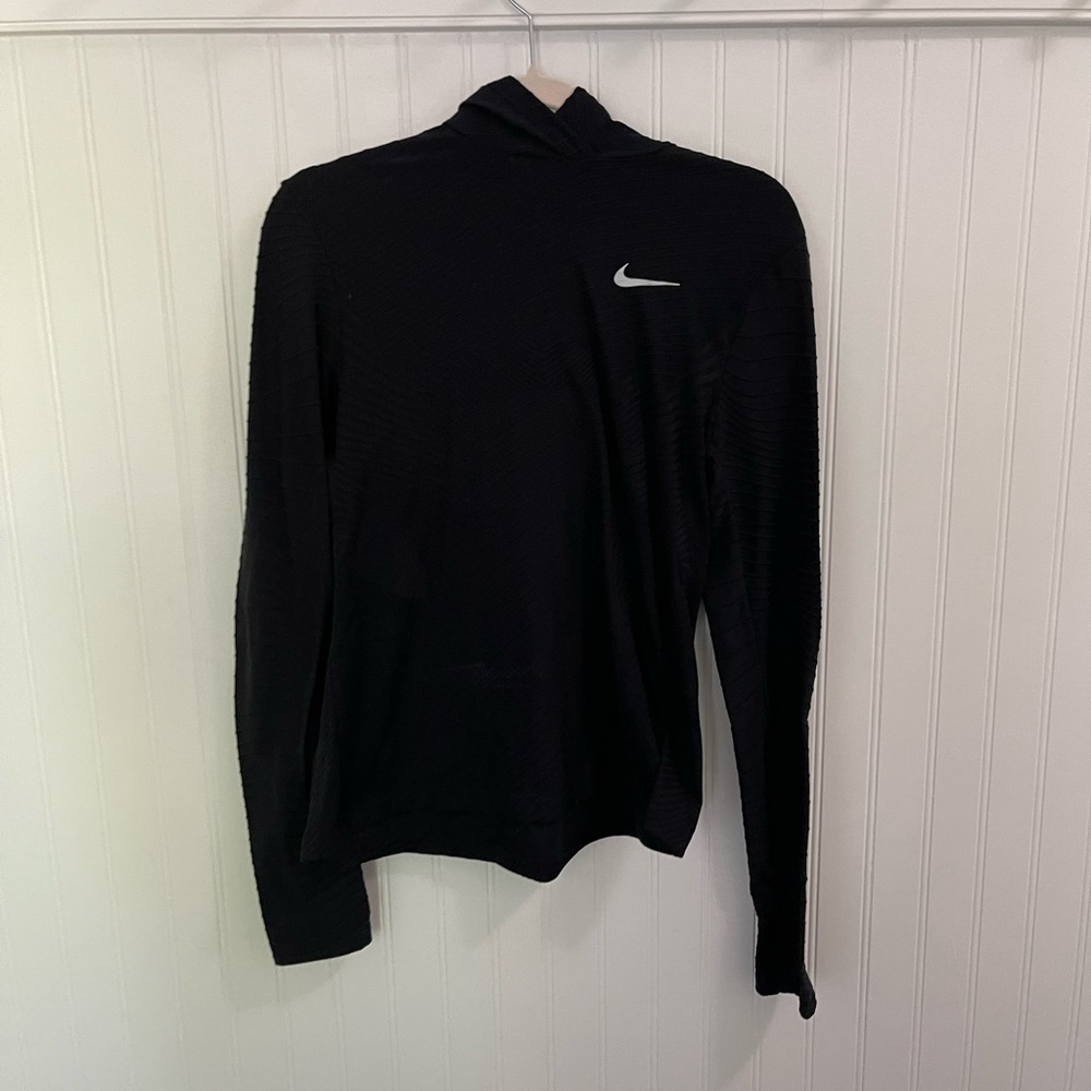 Nike Dri-Fit Long Sleeve Hooded Top